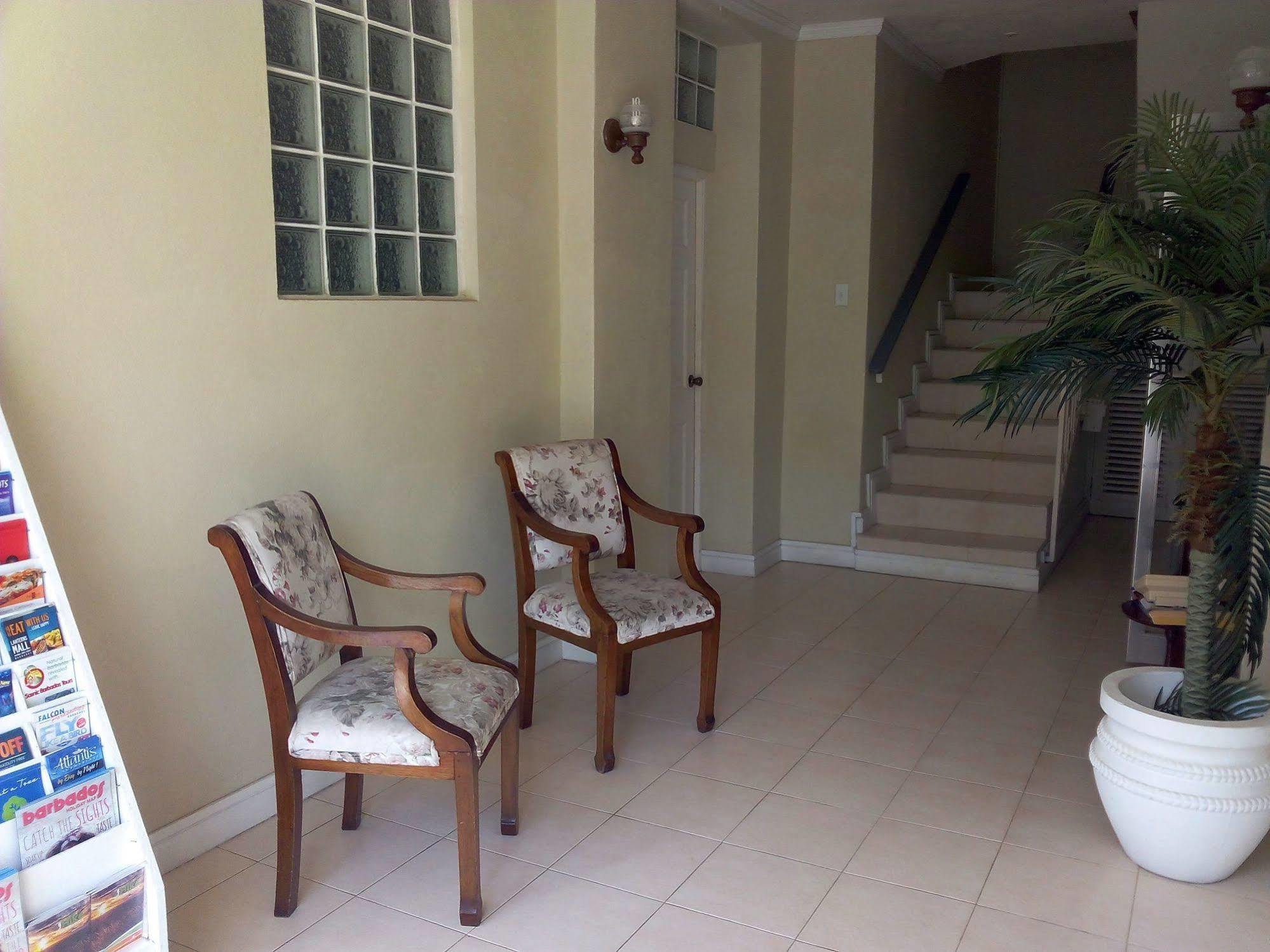 Chateau Blanc Apartments On Sea Christ Church Esterno foto