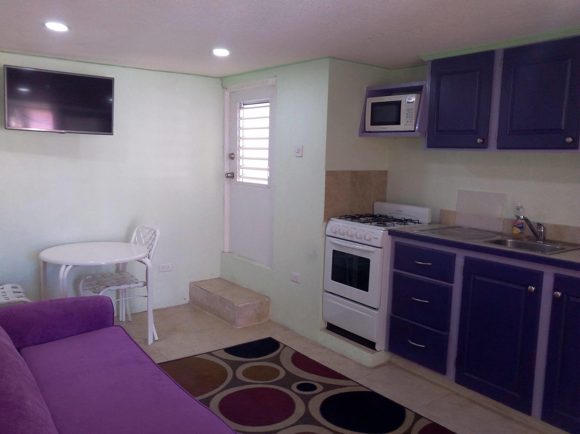Chateau Blanc Apartments On Sea Christ Church Esterno foto
